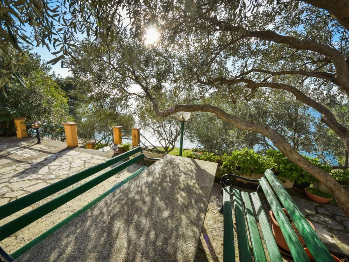 Apartment Vukic-5 By Interhome Starigrad Paklenica Exterior foto